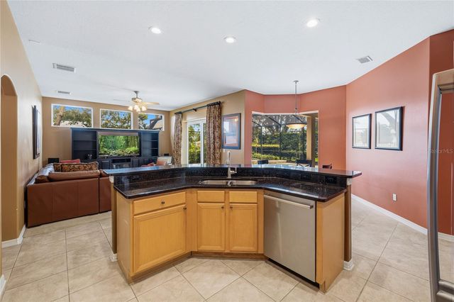 12426 LAKE VIEW LANE, Clermont, FL 34711