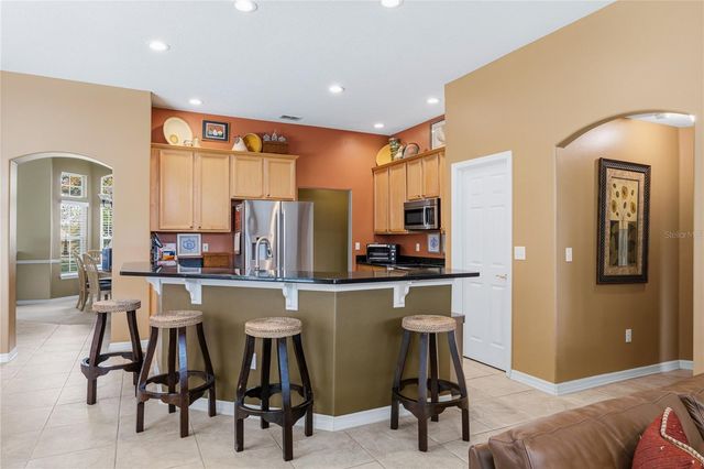 12426 LAKE VIEW LANE, Clermont, FL 34711