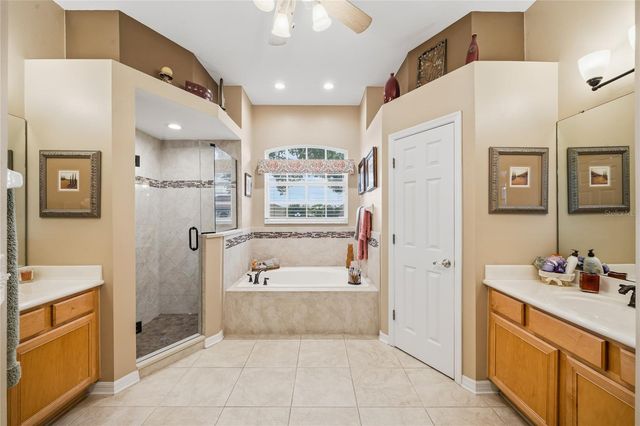 12426 LAKE VIEW LANE, Clermont, FL 34711
