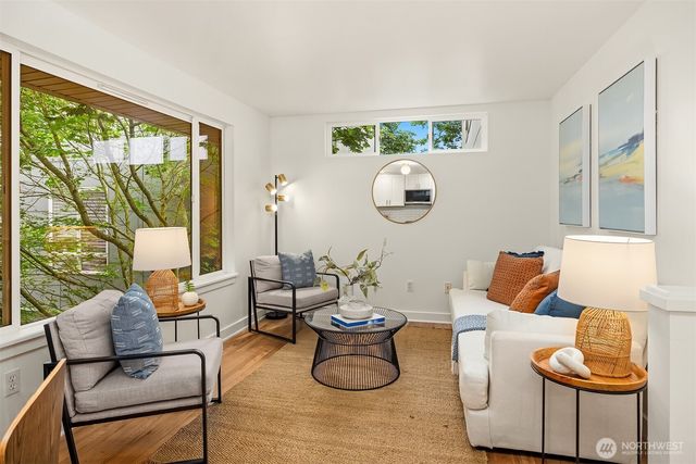 3300 B Government Way, Seattle, WA 98199