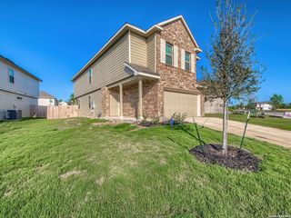 5011 Sandstone Way, San Antonio, TX 78222