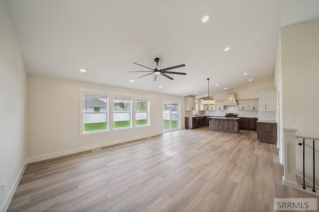 Image 2 of property listing at 184 Galena Summit Dr, Idaho Falls, ID 83404