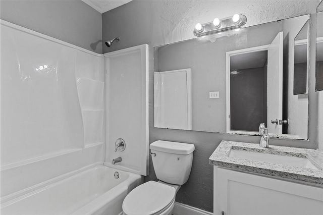 3230 High Vista Drive, Dallas, TX 75234