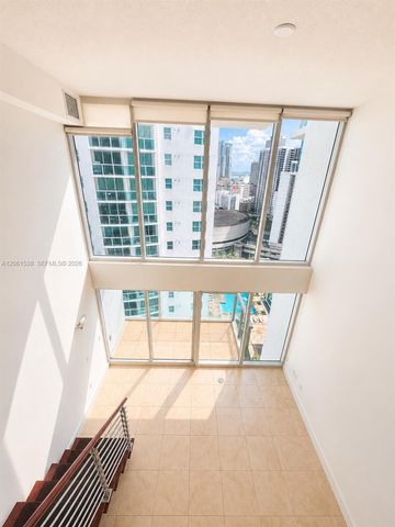 41 SE 5th St 1415, Miami, FL 33131