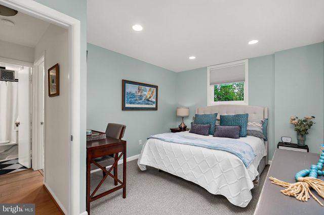 3916 WEXFORD DR, Kensington, MD 20895