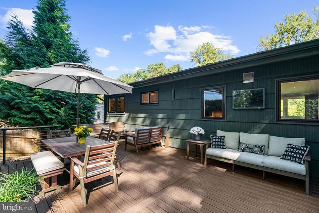 3916 WEXFORD DR, Kensington, MD 20895