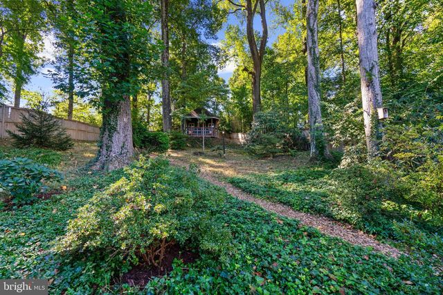 3916 WEXFORD DR, Kensington, MD 20895