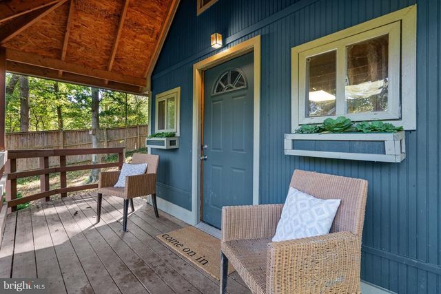 3916 WEXFORD DR, Kensington, MD 20895