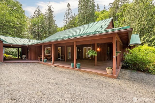1975 Coal Creek Road, Longview, WA 98632