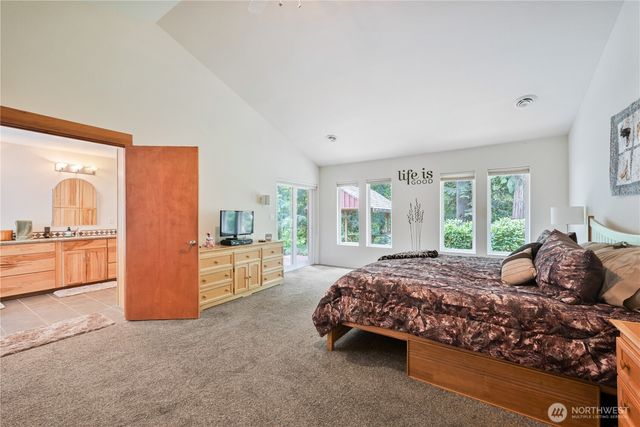 1975 Coal Creek Road, Longview, WA 98632