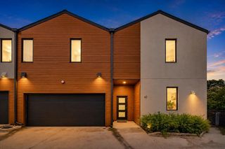 1931 E 38th 1/2 ST 62, Austin, TX 78723