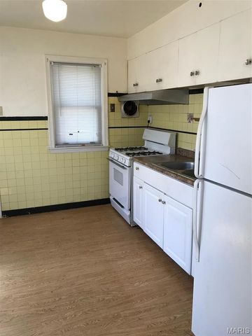 6212 Lexington Avenue, St Louis, MO 63121