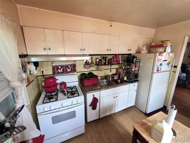 6212 Lexington Avenue, St Louis, MO 63121