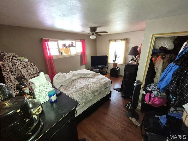 6212 Lexington Avenue, St Louis, MO 63121