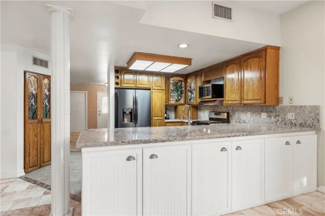 26859 Palacete Drive, Valencia, CA 91354