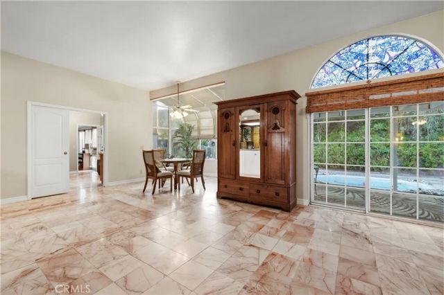 26859 Palacete Drive, Valencia, CA 91354