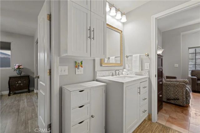 26859 Palacete Drive, Valencia, CA 91354