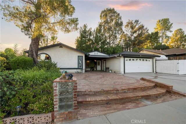 26859 Palacete Drive, Valencia, CA 91354