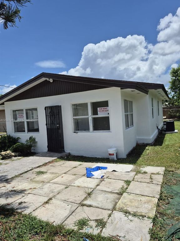 525 SW 8th Ave, Homestead, FL 33030