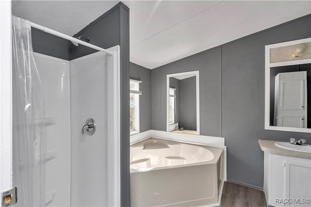 6639 NE 94th Street, Bronson, FL 32621