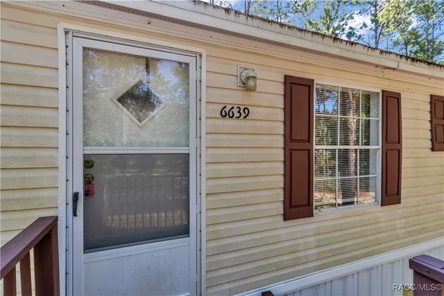 6639 NE 94th Street, Bronson, FL 32621