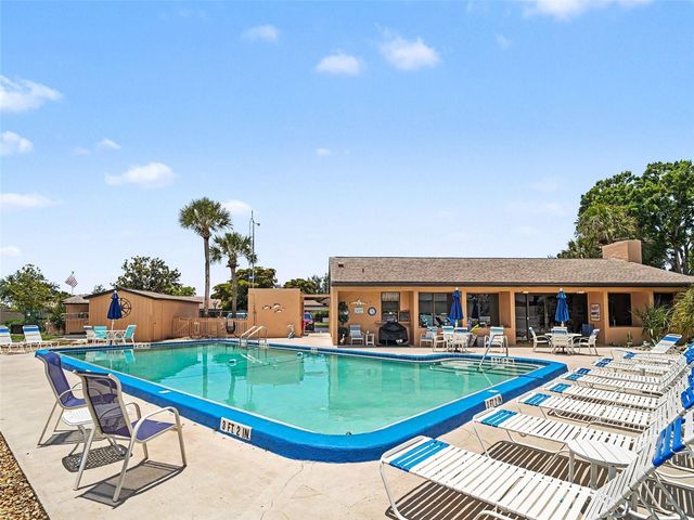 2808 60TH AVENUE W 1704, Bradenton, FL 34207