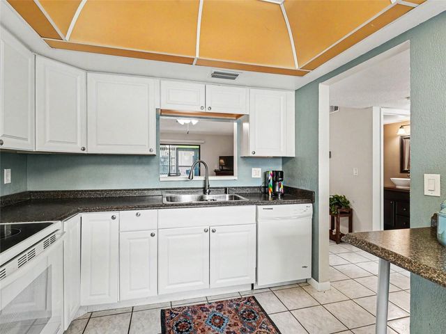 2808 60TH AVENUE W 1704, Bradenton, FL 34207