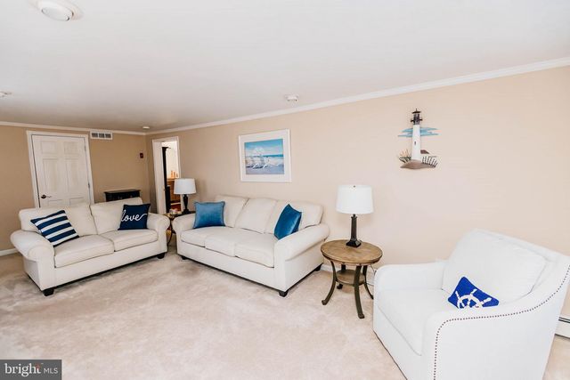 72 THORNRIDGE DR, Levittown, PA 19054