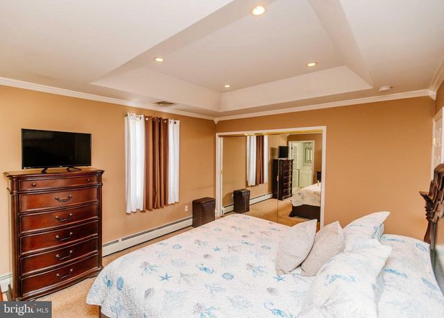 72 THORNRIDGE DR, Levittown, PA 19054