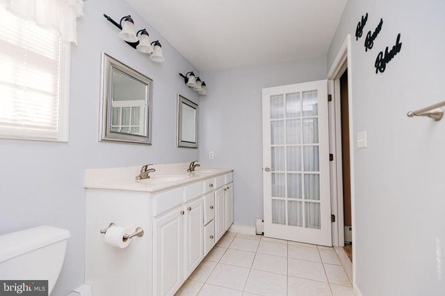 72 THORNRIDGE DR, Levittown, PA 19054