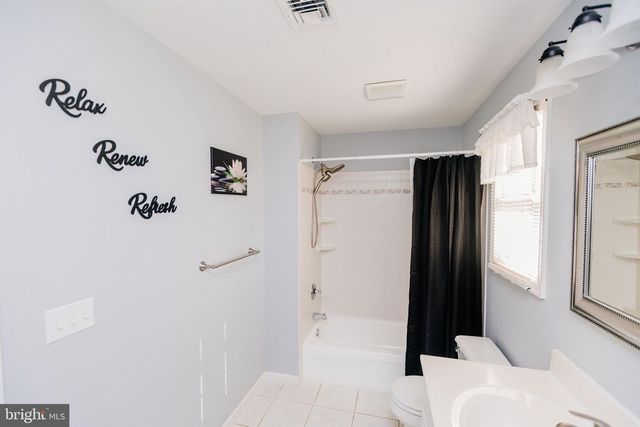 72 THORNRIDGE DR, Levittown, PA 19054