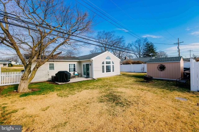 72 THORNRIDGE DR, Levittown, PA 19054