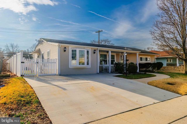 72 THORNRIDGE DR, Levittown, PA 19054