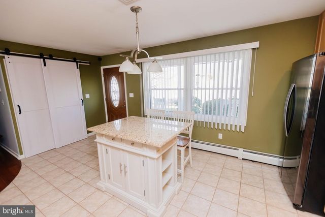 72 THORNRIDGE DR, Levittown, PA 19054