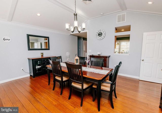 72 THORNRIDGE DR, Levittown, PA 19054