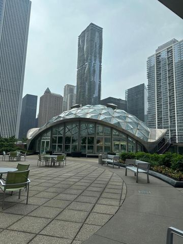 400 E RANDOLPH Street 921, Chicago, IL 60601