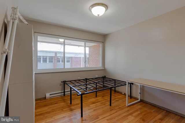 712 D W BEAVER AVE, State College, PA 16801