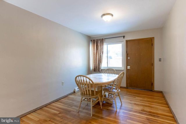 712 D W BEAVER AVE, State College, PA 16801