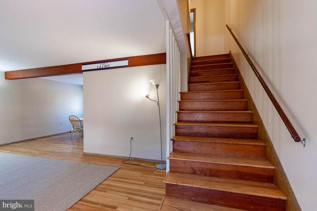 712 D W BEAVER AVE, State College, PA 16801