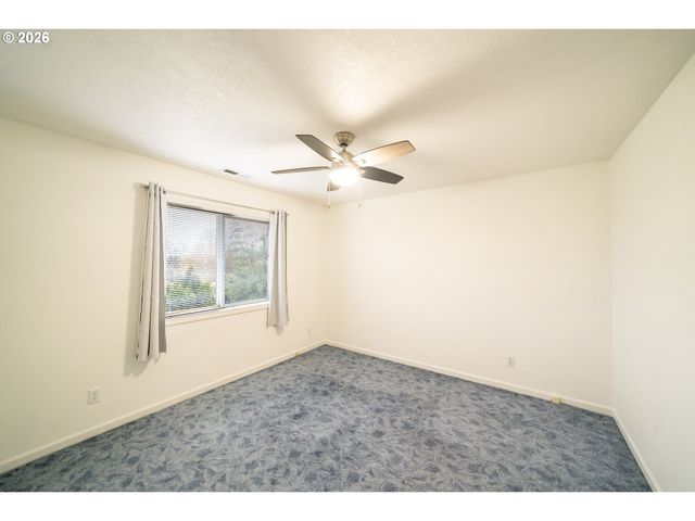 312 Sw CASCADE MEADOW Dr, Sublimity, OR 97385