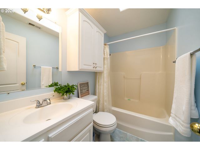 312 Sw CASCADE MEADOW Dr, Sublimity, OR 97385