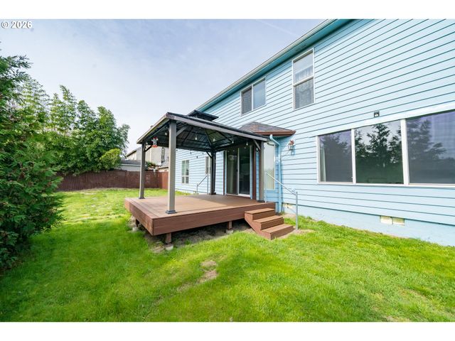 312 Sw CASCADE MEADOW Dr, Sublimity, OR 97385