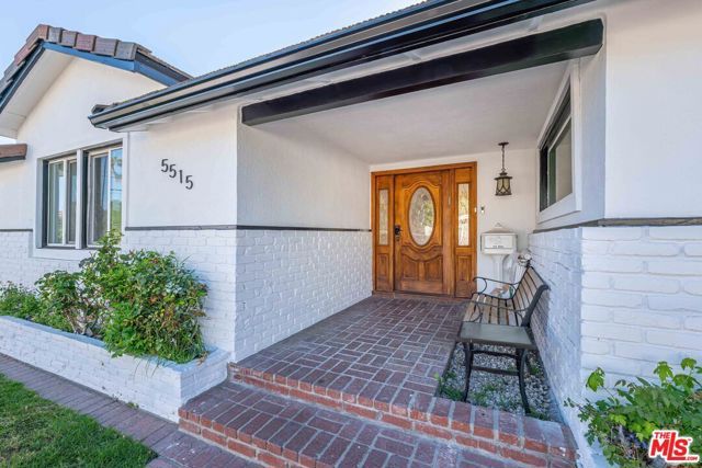 5515 Longridge Avenue, Sherman Oaks, CA 91401