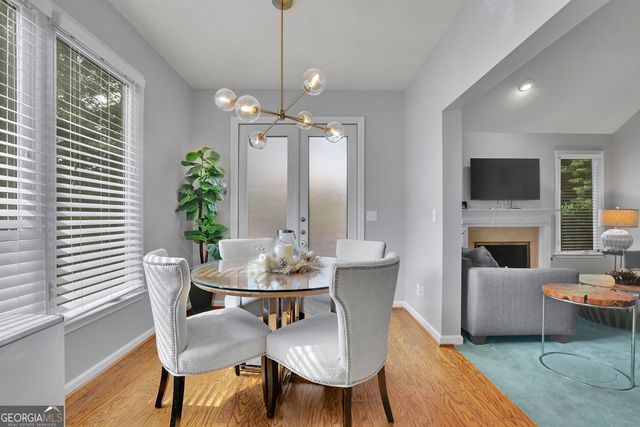 330 Shady River Trce, Roswell, GA 30007