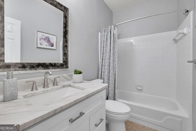 330 Shady River Trce, Roswell, GA 30007