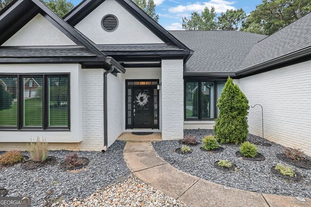 330 Shady River Trce, Roswell, GA 30007