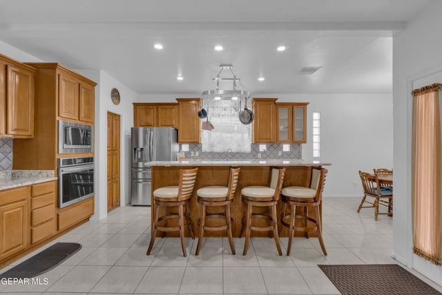 11436 LINDENWOOD Avenue, El Paso, TX 79936