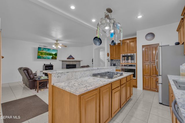 11436 LINDENWOOD Avenue, El Paso, TX 79936