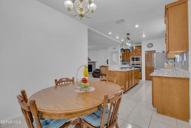 11436 LINDENWOOD Avenue, El Paso, TX 79936
