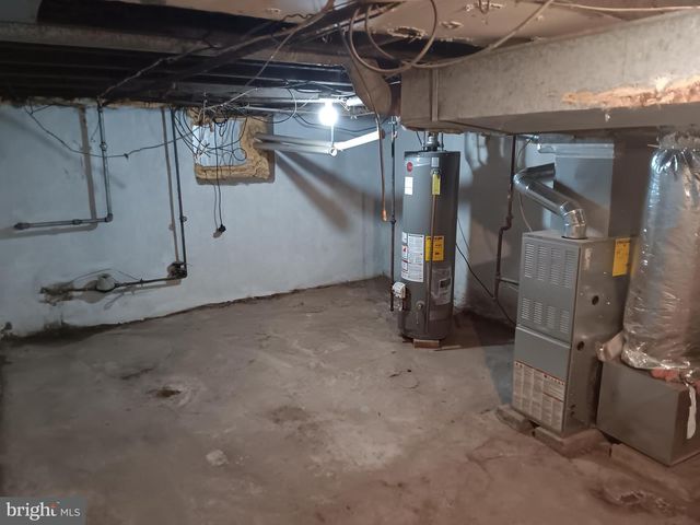 1012 POTTER ST, Chester, PA 19013